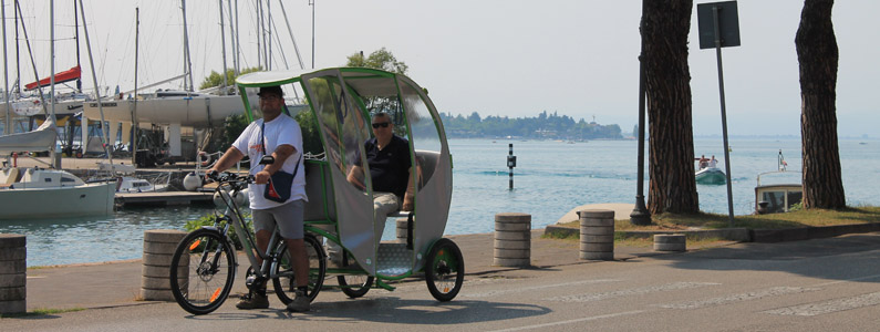 Risciò in movimento con il Garda sullo Sfondo