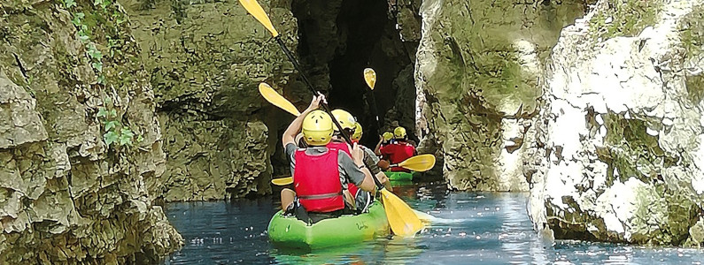 Un viaggio alla scoperta dei canyon in tutta la loro imponenza, tra le selvagge gole del torrente Novella